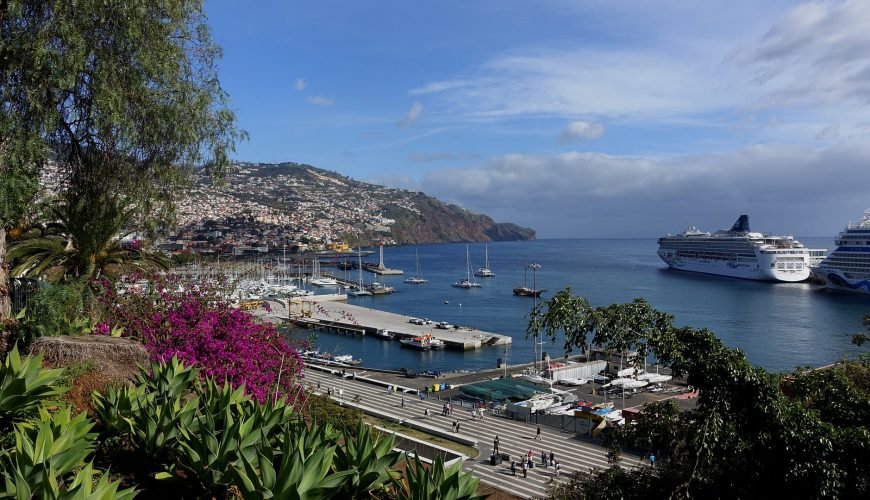 TOP 10 Great Accommodations in the Wonderful Funchal under €30