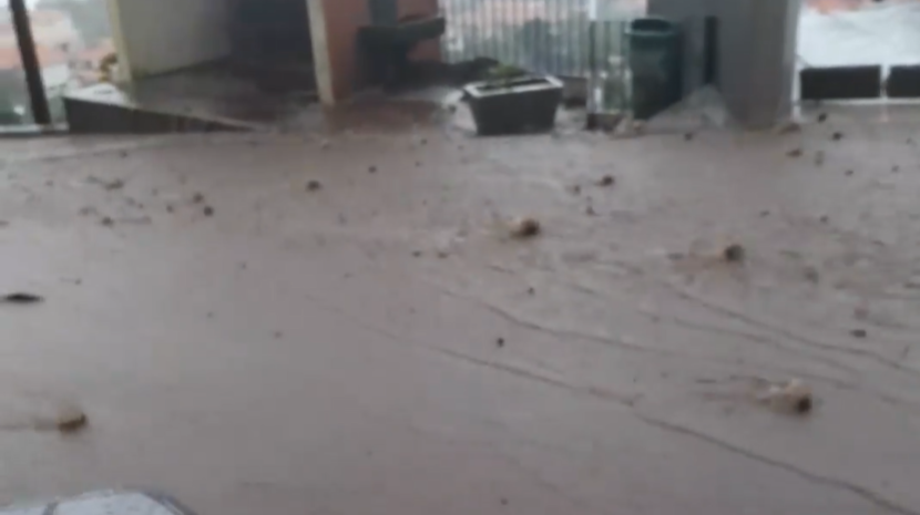 STREET TRANSFORMED INTO A ‘RIVER’ DUE TO INTENSE RAIN IN PONTA DELGADA
