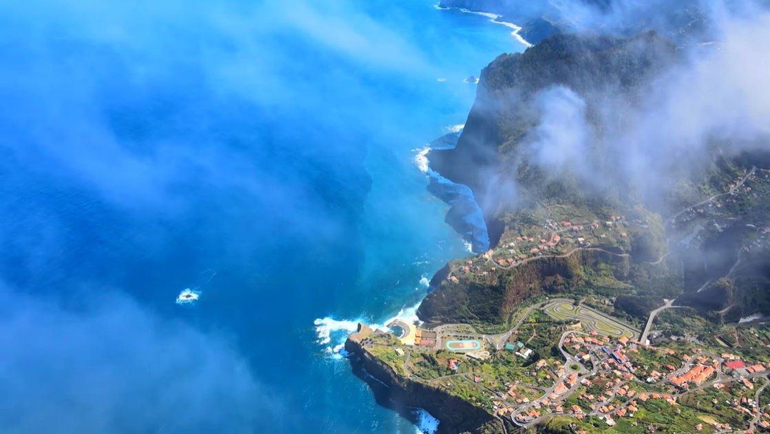 Outstanding Video of Madeira with a drone in the Clouds