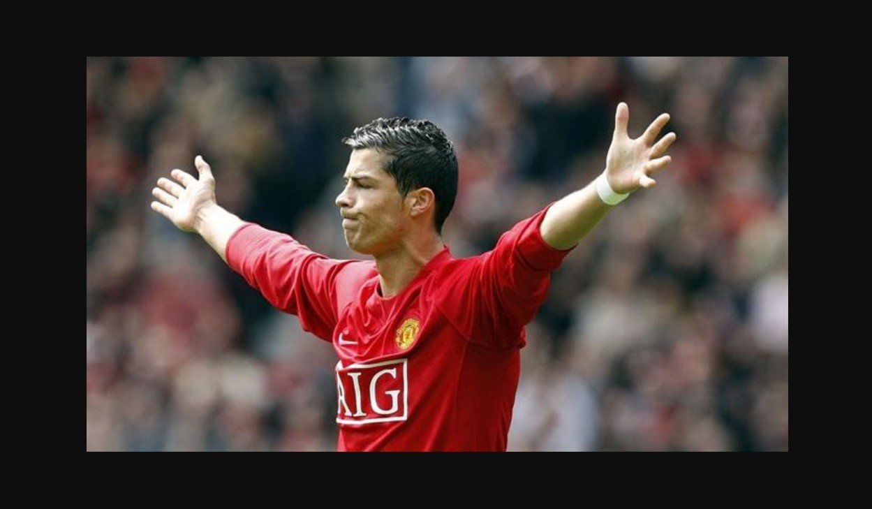 Cristiano Ronaldo is back to Manchester United