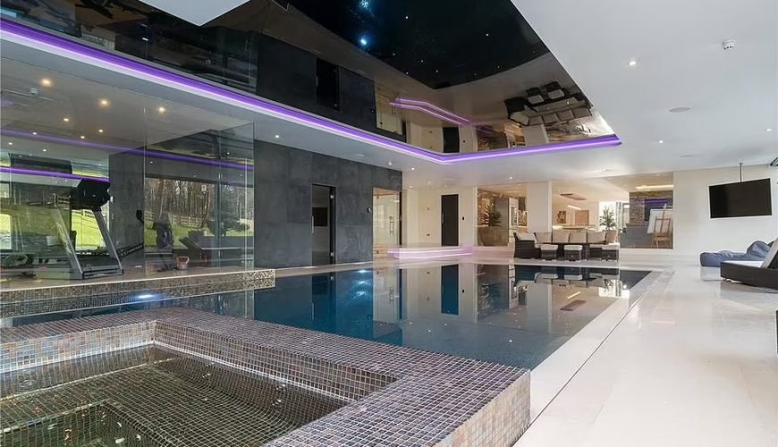 Cristiano Ronaldo’s New Stunning Multi-Million Pound Mansion in Manchester