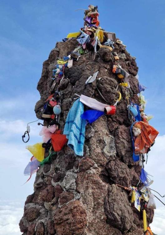 Pico Ruivo is being used as a dumping ground by tourists, according to guides