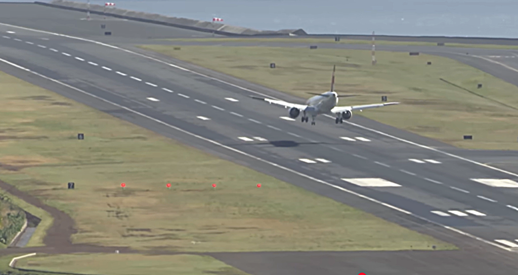 A MAIOR ATERRAGEM DE SEMPRE no Aeroporto da Madeira